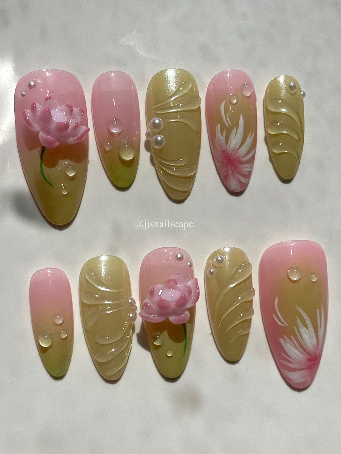 Lotus Nails