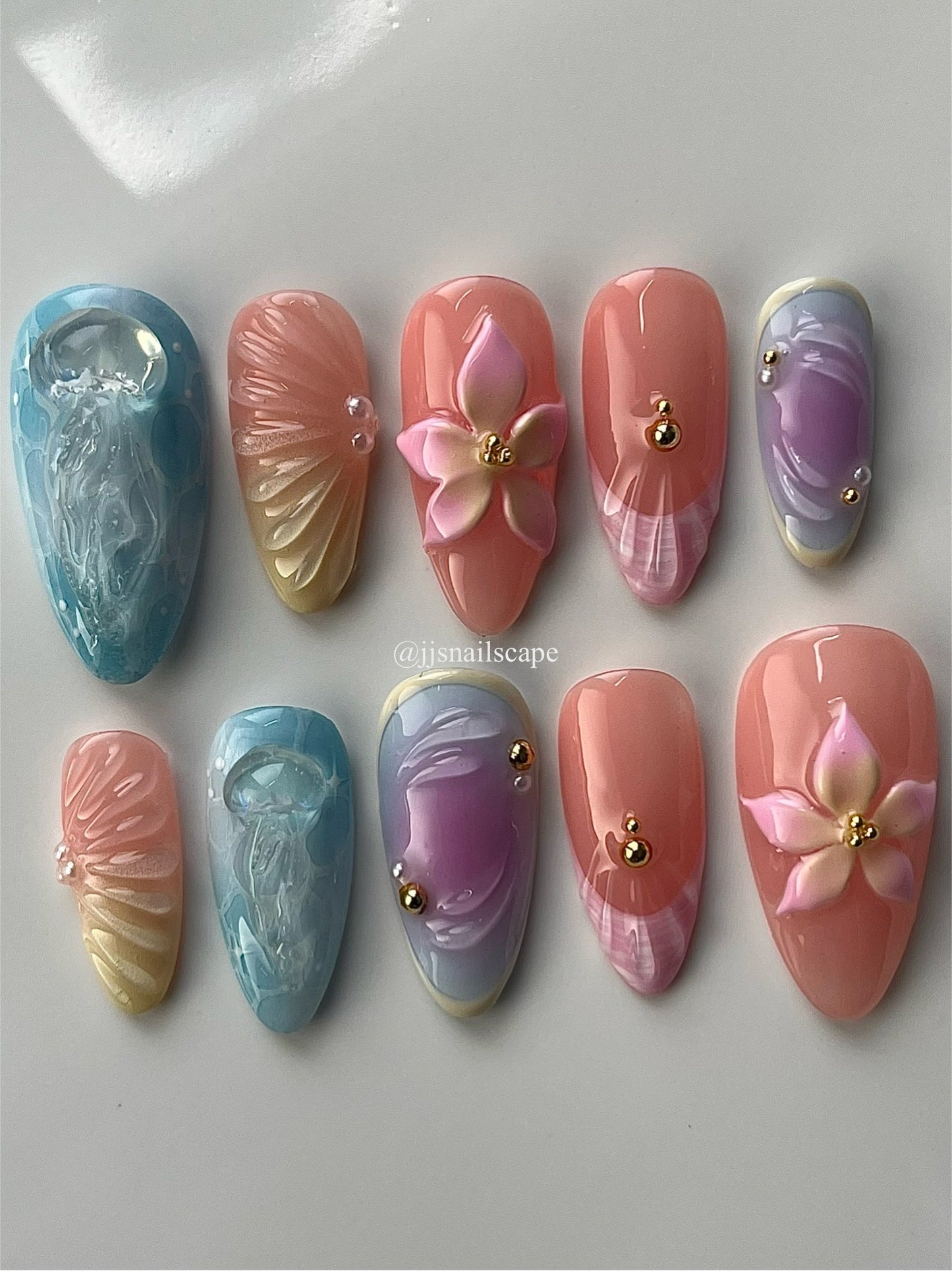 3D Jellyfish nails
